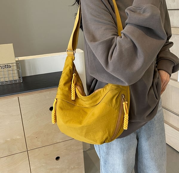 🔥Last Day Discount 49% Off 🔥👜Women's Fashion Plain Color Nylon Crossbody Hobo Bag
